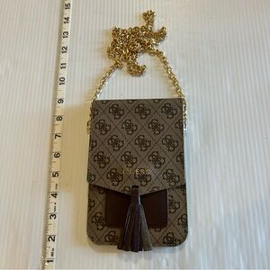 Guess wallet/Crossbody/travel bag